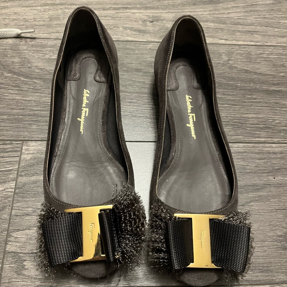 Salvatore Ferragamo Gray Flats with Bow Accent